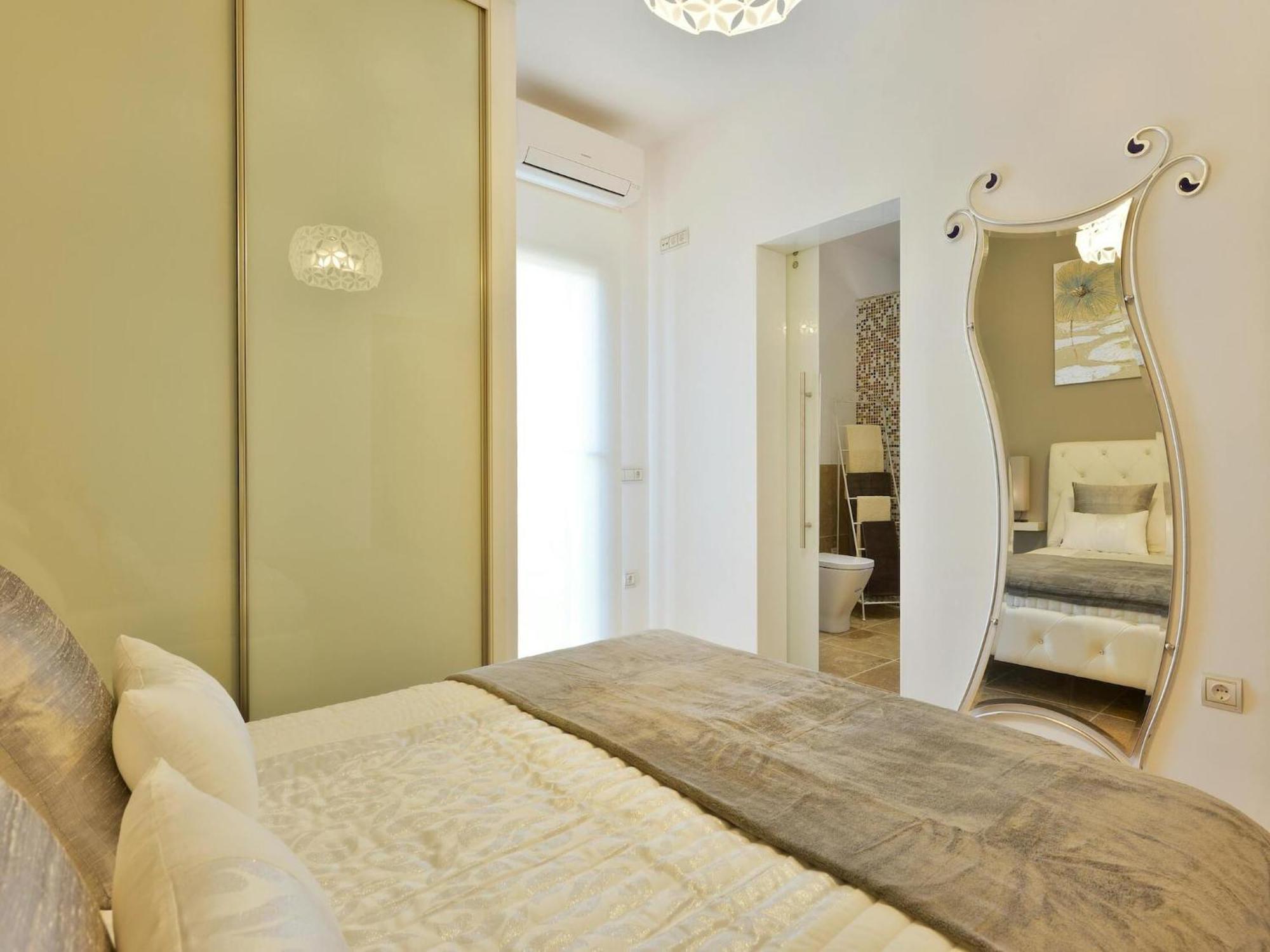 Charming In Ibiza Town Pousada Sant Jordi de ses Salines